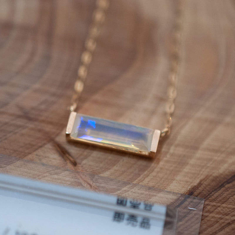 necklace A / K10YG オパール