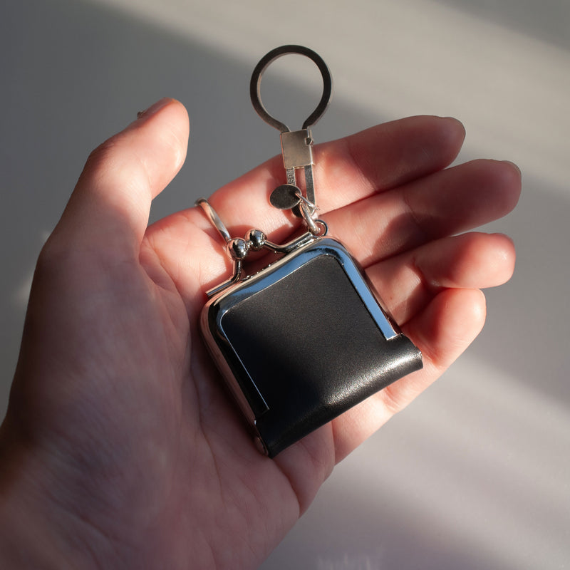 ring pouch / black leather & SV925