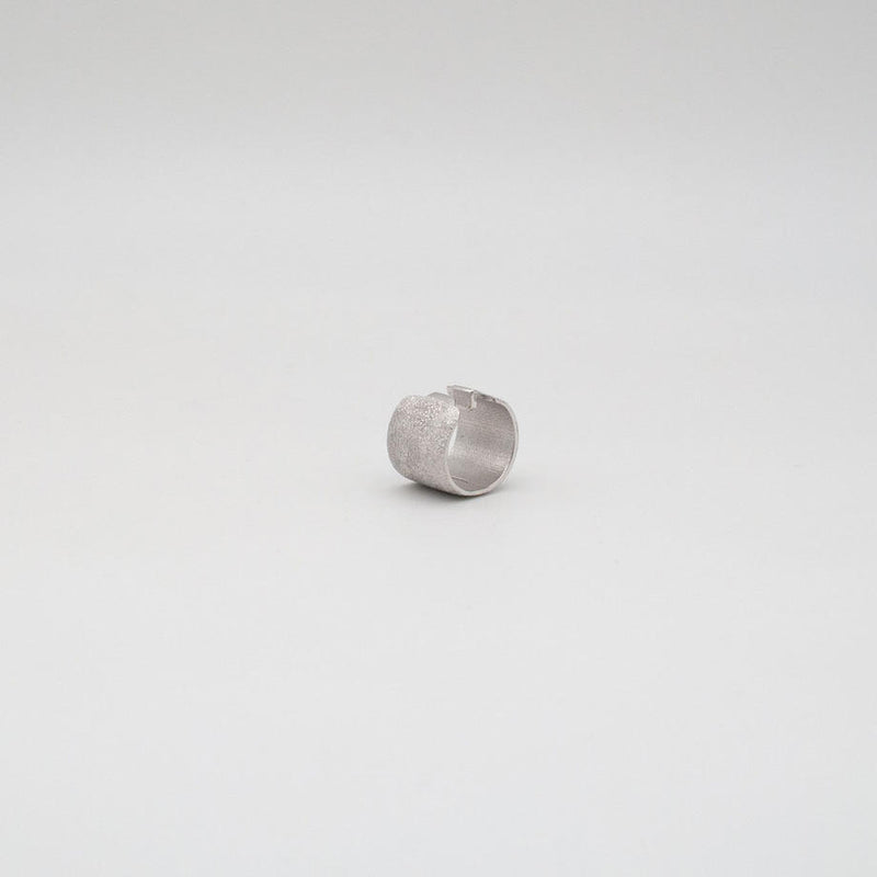 ear cuff / SV925 - diamond dust 13mm / R